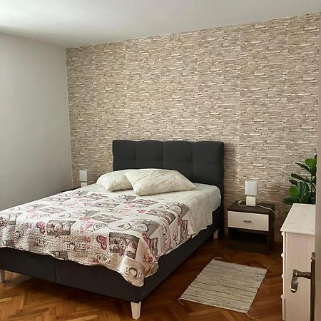 Apartman Natali ヴルサル エクステリア 写真