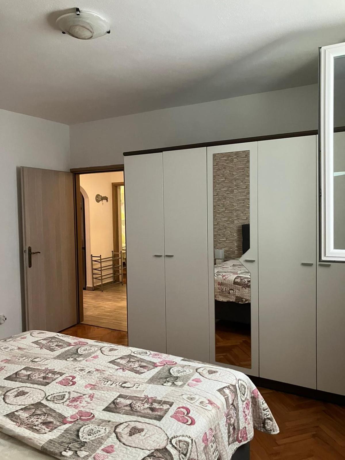 Apartman Natali ヴルサル エクステリア 写真